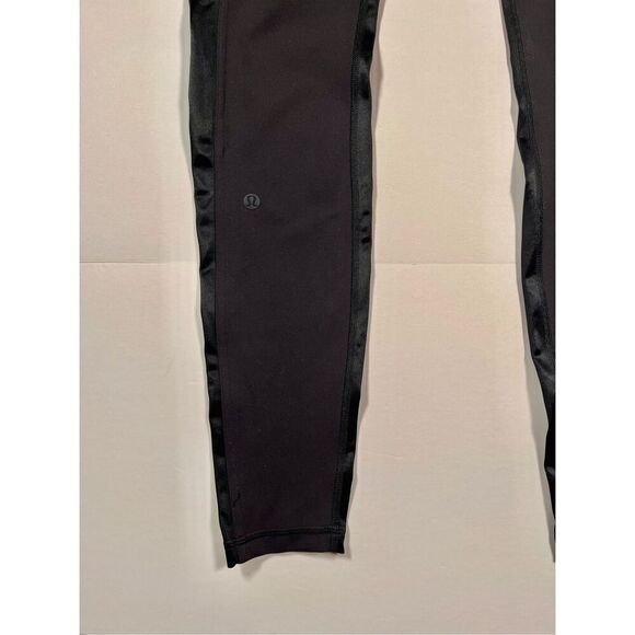 Lululemon Wunder Train High Rise Tight 28" Black Satin Panels W5GC5S Size 6 EUC - Picture 7 of 10